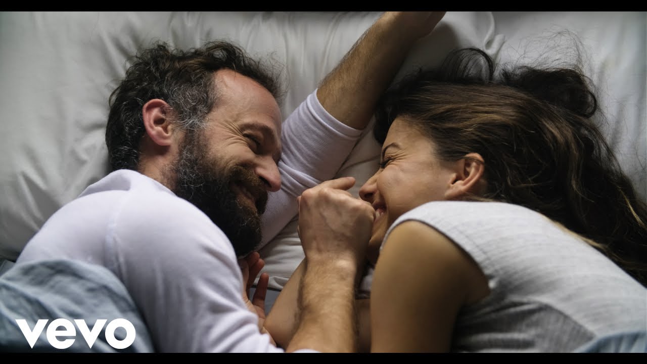 canción para dedicar alguien q esta lejos