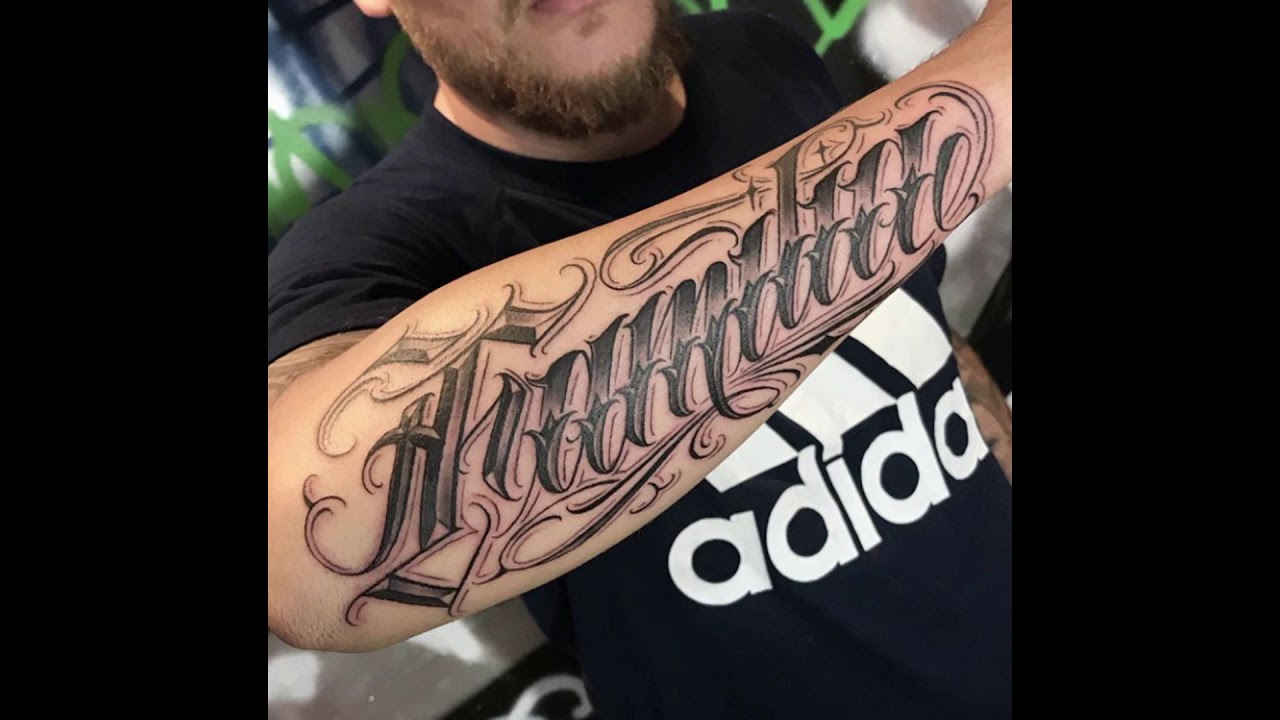 diseño de letras para tatuajes en el brazo
